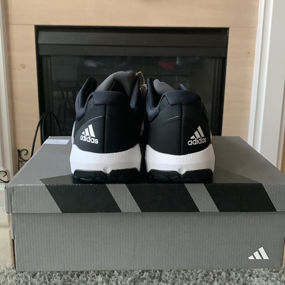 NIB New Adidas Black/White Dropset Trainer, Size 13 main image 4